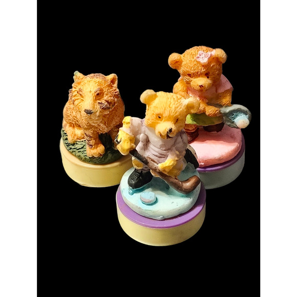 10 Resin Stamp with Dogs, Bears and Wild Animals also 5 Christmas Stamps - Picture 4 of 9